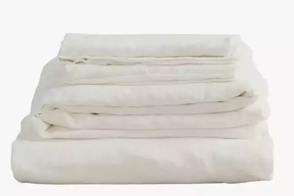 Ultimate Guide to Cooling Bed Sheets for Hot Sleepers