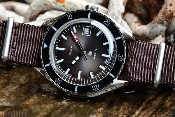 Doxa Unveils Limited Edition SUB 200 Grande Roma Dive Watch