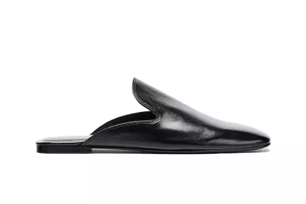 The Ultimate Guide to Mastering Mule Footwear: Styles for Every Occasion