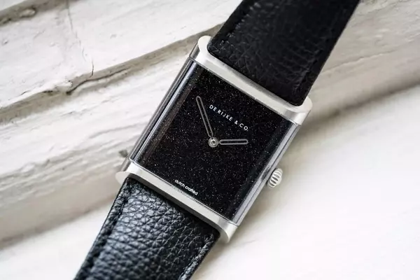 De Rijke & Co. Capri: A Modern Take on the Rectangular Dress Watch
