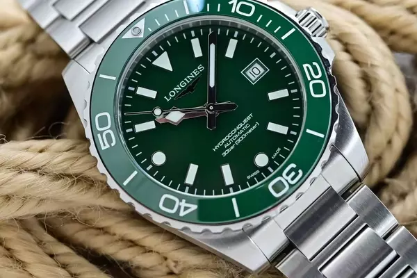 Longines HydroConquest 300m Diver: A New Era of Aquatic Timekeeping