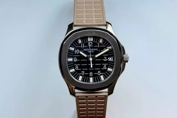 The Ultimate Everyday Timepiece: Expert Picks for Your Go-Anywhere, Do-Anything Watch