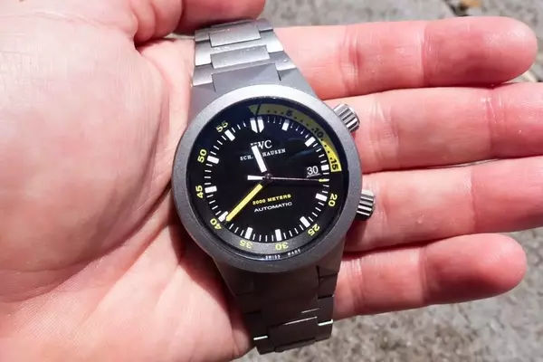 The IWC Aquatimer 2000: A Timeless Companion for Ocean Exploration