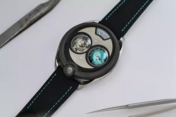 The David Candaux DC6 Night Forest: A Fusion of Carbon and Titanium in Horology