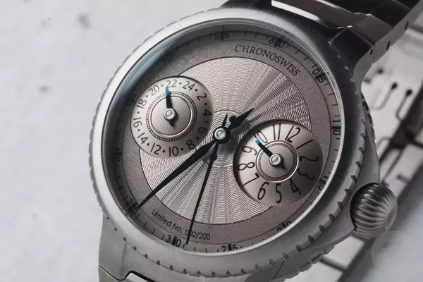 A Closer Look at the Chronoswiss Pulse GMT: Merging Heritage and Modernity