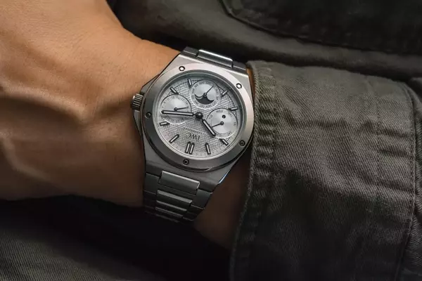 IWC Debuts Lightweight Ingenieur Perpetual Calendar 41 in Titanium