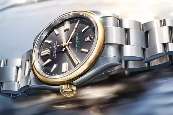 Rolex Oyster Perpetual 41 "Oyster 100" Celebrates a Century of Craftsmanship