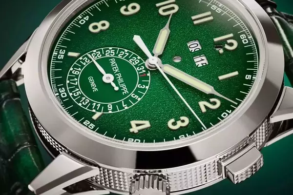 Patek Philippe Unveils New Calatrava Alarm Ref. 5322G with 24-Hour Complication