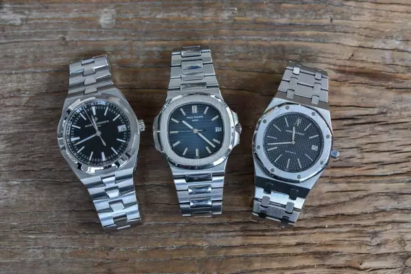 Vacheron Constantin Overseas Self-Winding Ultra-Thin: A New Era in Luxury Sports Watches with Calibre 2550
