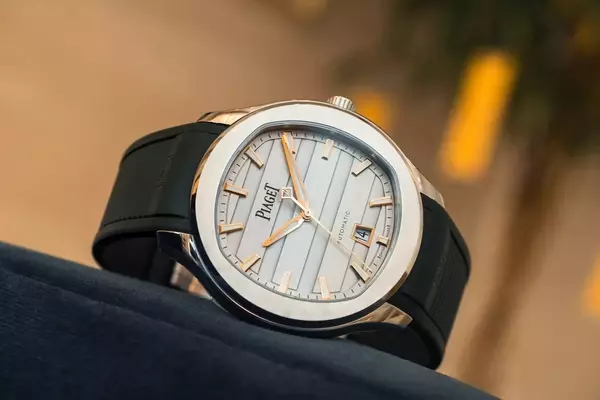 Piaget Polo Signature Date 42 Watches: A Gadroon Dial Debut