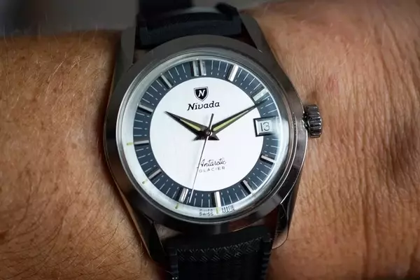 A Closer Look at the Nivada Grenchen Antarctic Glacier 35mm