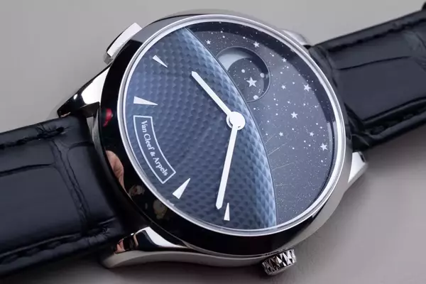 Van Cleef & Arpels Midnight Jour Nuit Phase De Lune: A Celestial Masterpiece