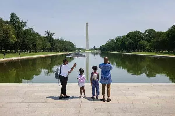 Lincoln Memorial Reflecting Pool Undergoing Costly Renovation