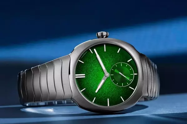 H. Moser & Cie. Introduces Streamliner Small Seconds Lime Green Enamel Edition