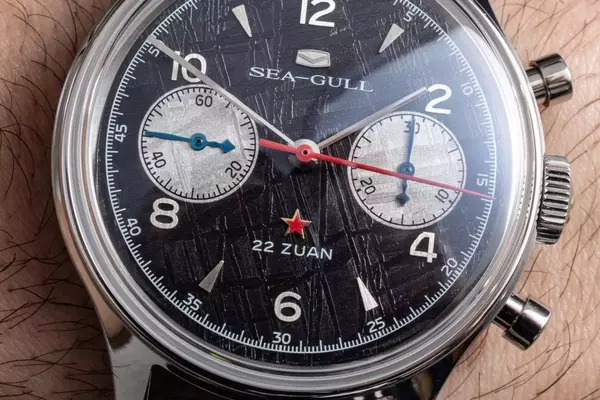 Sea-Gull's Enhanced 1963 Chronograph: A Review of the 'Top Grade' Edition