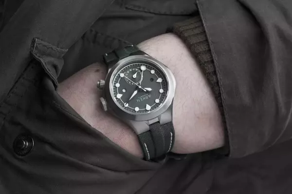 Arken Unveils the Alterum Sage Grey: A Sophisticated Travel Companion