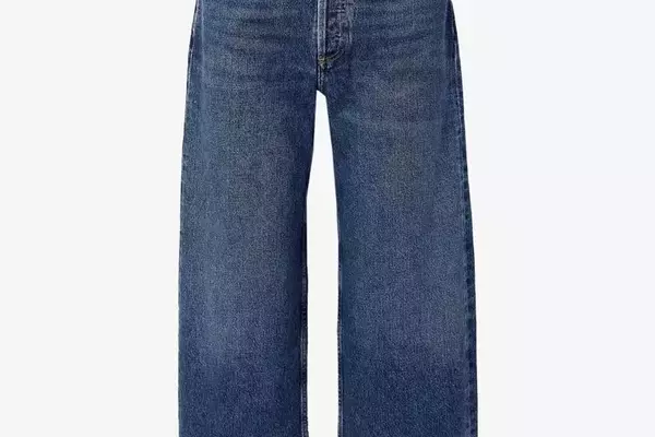 The Ultimate Guide to Women's Jeans: Finding Your Perfect Pair