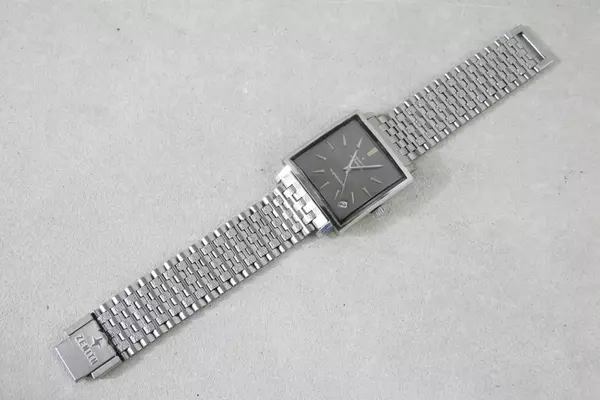 Exploring Iconic Timepieces: A Curated Selection of Vintage and Contemporary Watches