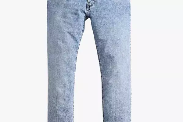 The Ultimate Guide to Athletic Fit Jeans for Muscular Builds