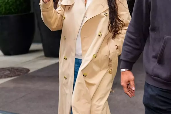 Rihanna's Relatable Casual Style: Elevating Everyday Wear