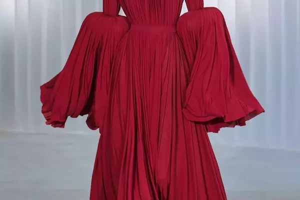 Haute Couture Week: A Glimpse into the Future of Fashion
