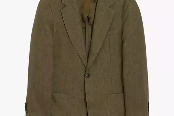 The Ultimate Guide to Summer Blazers for Men