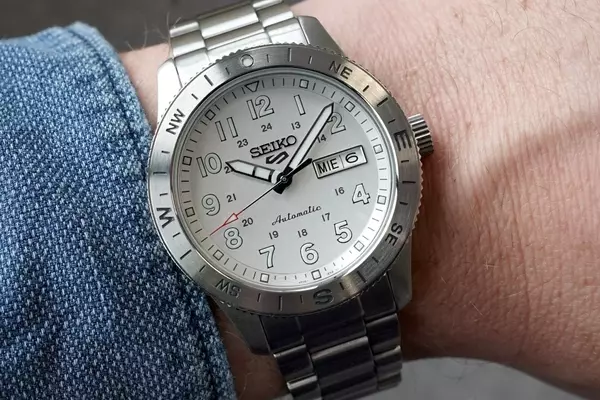 Seiko Introduces New Compass Bezel Field Watches in the 5 Sports Series