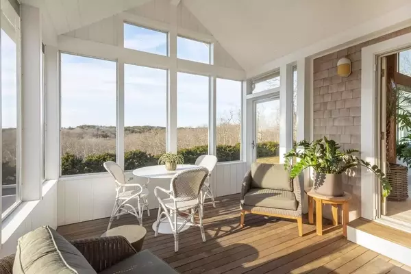 Discover Martha's Vineyard: Top Airbnb Retreats for Every Traveler