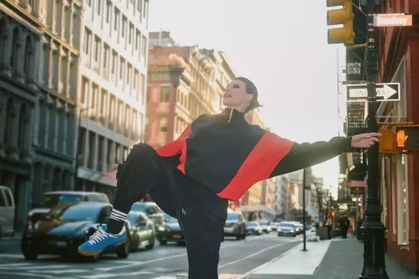 Supermodels' World Cup Enthusiasm: Fashion Meets Football
