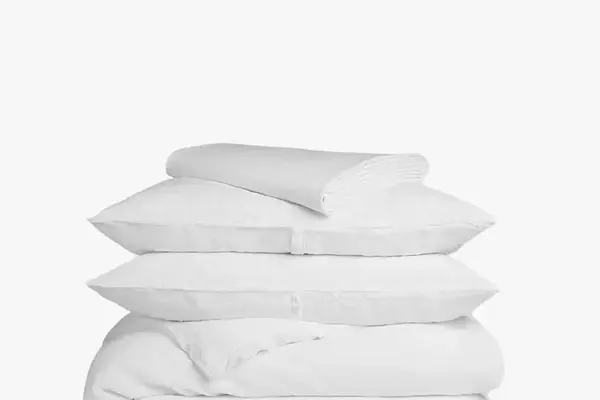 Beat the Heat: Essential Summer Bedding for Restful Nights