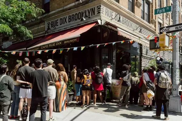 Brooklyn's Cafe Rue Dix: A Vibrant Hub for World Cup Celebrations