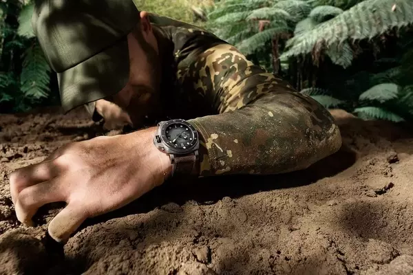 Panerai Unveils a More Accessible Submersible Navy SEALs Timepiece