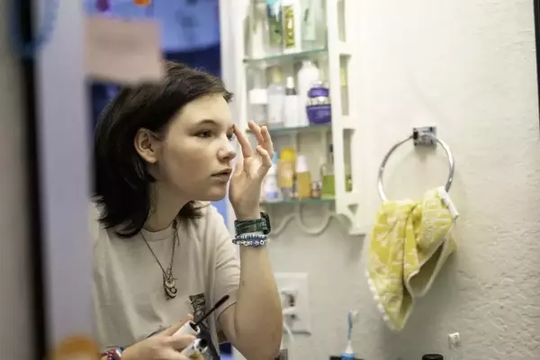 The Impact of Social Media Skincare Trends on Teenagers
