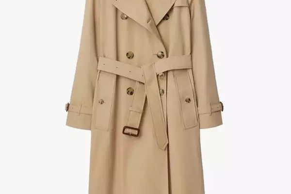 Burberry Pre-Fall Collection: Your Guide to Chic Summer Adventures
