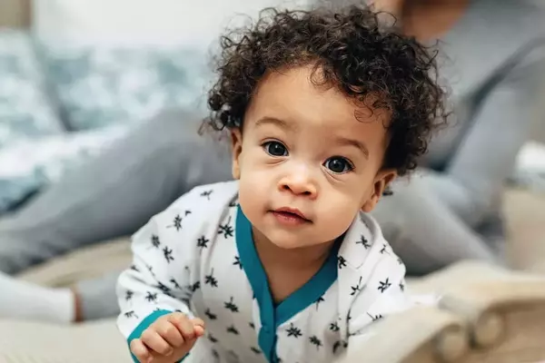 The Diverse World of Baby Crawling Styles