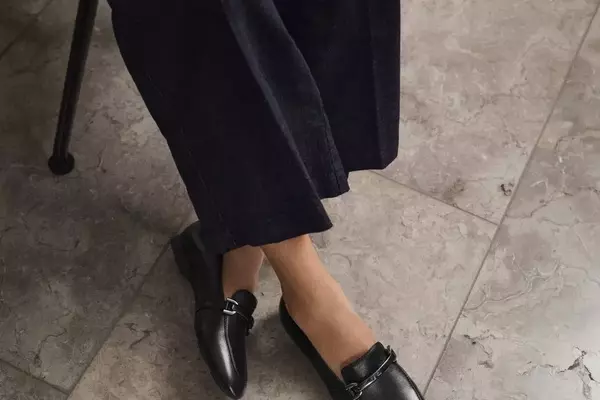 ECCO ELEVATE Collection: Redefining Comfort and Style in Women's Footwear