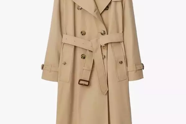 The Enduring Appeal of Women's Trench Coats: A Timeless Wardrobe Essential