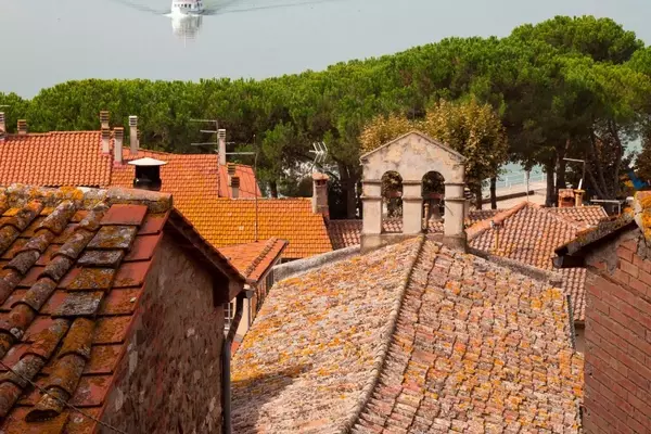An Italian Escape: Chang-rae Lee's Umbrian Guide