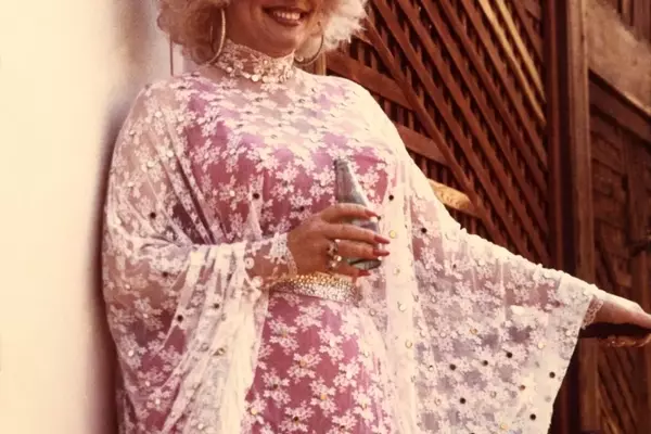 Dolly Parton's Enduring Legacy: A Collection of Her Most Memorable Sayings and Iconic Styles