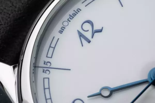 AnOrdain's Model 1 Porcelain with Kia Tasbihgou Numerals: A Blend of Tradition and Modernity