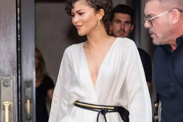 Embrace the Final Days of Summer: Stylish Tunic Outfits for Every Occasion