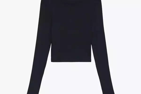 Essential Pilates Attire: A Guide to Functional and Stylish Workout Wear