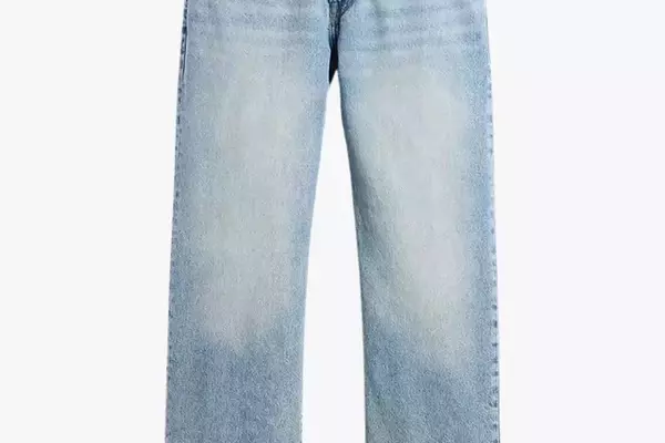 The Ultimate Guide to Men's Denim Trends: From Vintage Classics to Modern Innovations
