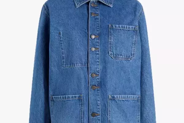 The Ultimate Guide to Stylish and Practical Travel Jackets