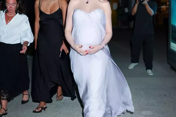 Celebrity Style Highlights: Fashion Weeks and Film Festivals