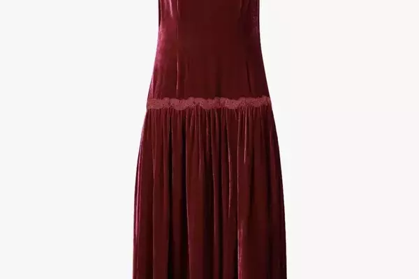 Elegant Autumn Wedding Guest Attire: A Style Guide