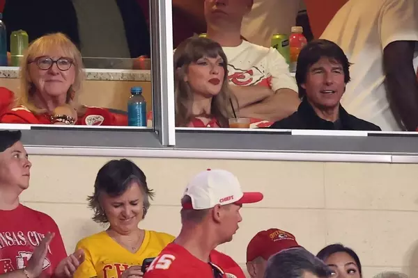 Tom Cruise Praises Taylor Swift's Football Acumen and Genius