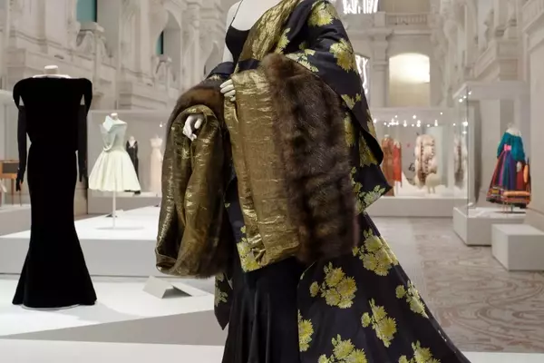 Fashion's Enduring Legacy: A Retrospective at the Musée des Arts Décoratifs