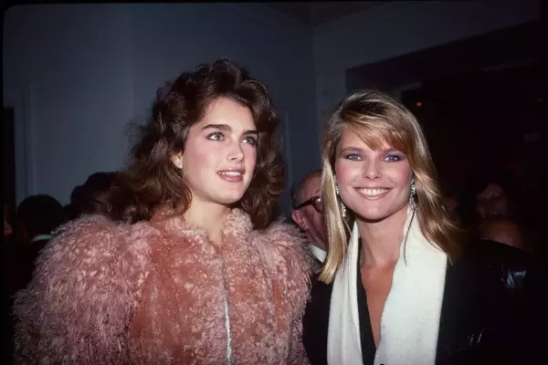 Reviving the Glamour: Iconic 80s Hairstyles Making a Comeback
