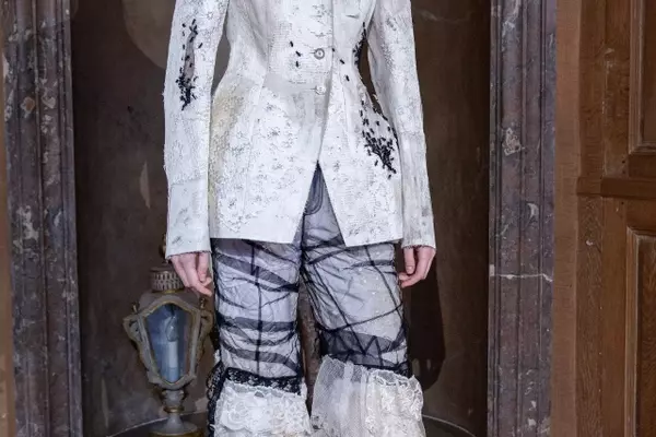 Caroline Hu's Spring 2027 Collection: A Fairy Tale for a Fractured World